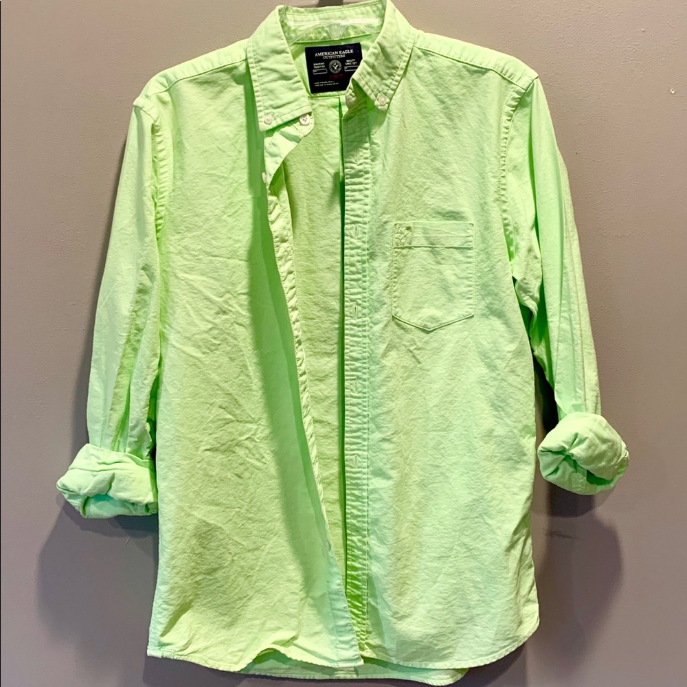 ✨3/$25✨ AEO Green Slim Fit Button Down Oxford M
